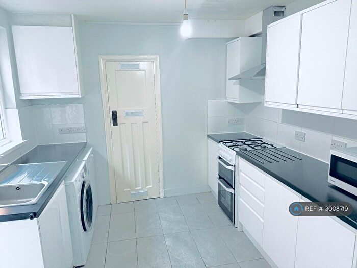 Studio To Rent In Southampton St, Reading, RG1