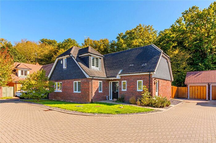 4 Bedroom Detached House To Rent In Elderberry Close, Bricket Wood, St. Albans, Hertfordshire, AL2