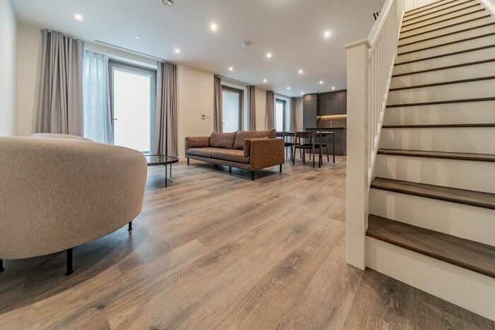 3 Bedroom Flat To Rent In Cherry Park Lane, London, E20