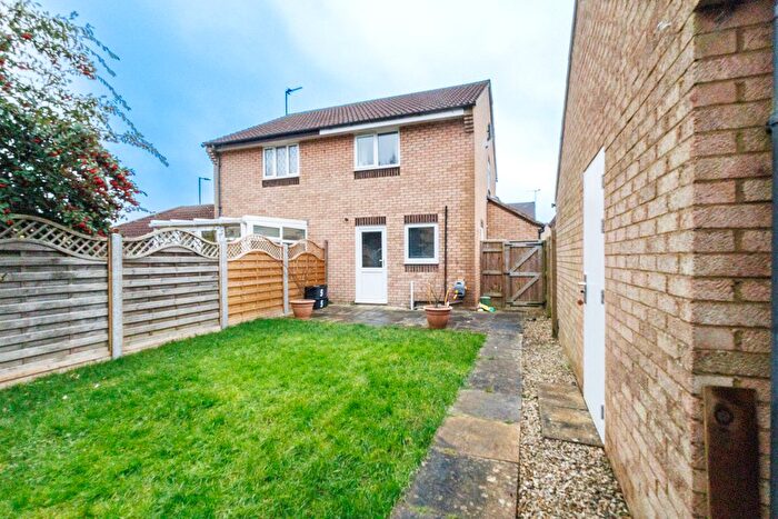 2 Bedroom Semi-Detached House For Sale In Boundary Close, Swindon, SN2