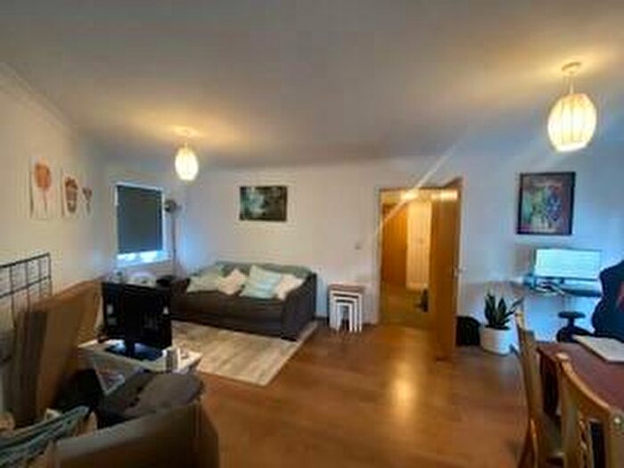 2 Bedroom Apartment To Rent In Kings Court, Priory Place, Priory Place, Dartford, DA1