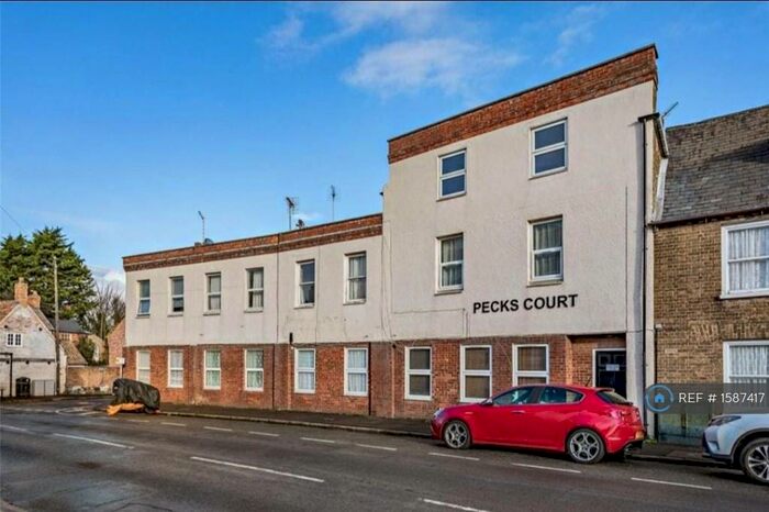 1 Bedroom Flat To Rent In High Street, Chatteris, PE16