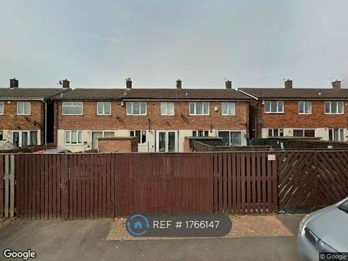 3 Bedroom End Of Terrace House To Rent In Benfleet Avenue, Sunderland, SR5