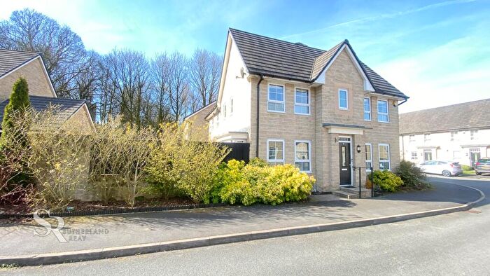 3 Bedroom Semi-Detached House For Sale In Astell Way, Chapel-En-Le-Frith, SK23