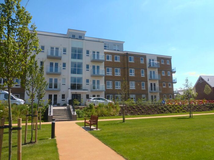 2 Bedroom Flat To Rent In Heathland Court, Grebe Way, Maidenhead, SL6