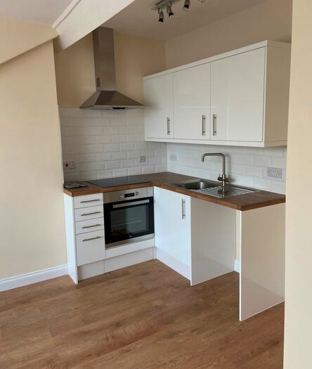 2 Bedroom Flat To Rent In High Street, Erdington, Birmingham, B23