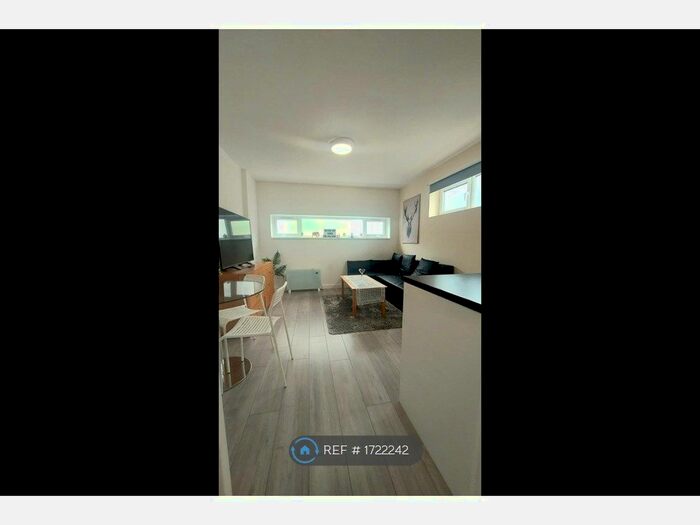 1 Bedroom Flat To Rent In Onebed, Edgware, HA8