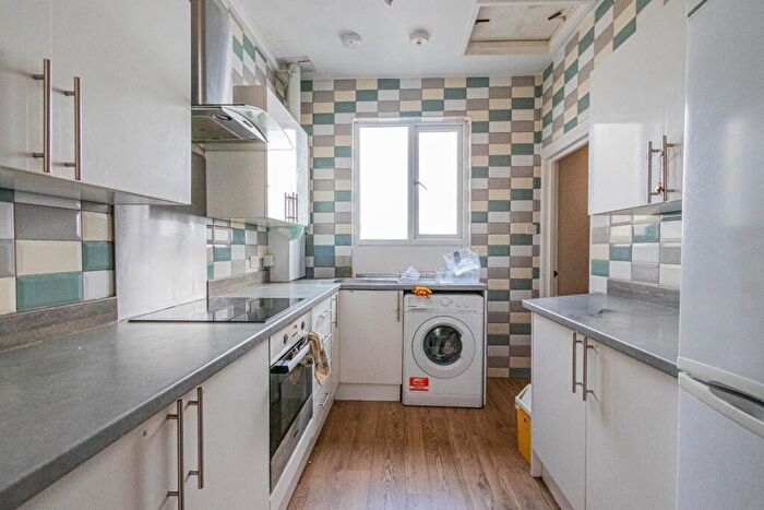 3 Bedroom Apartment To Rent In Gloucester Road, Horfield, Bristol, BS7