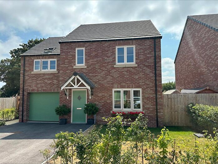 3 Bedroom Detached House For Sale In Broad Ford Drive, Brafferton, York, YO61