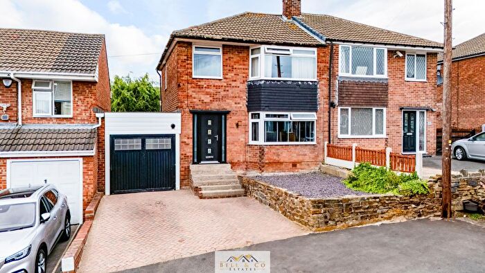 3 Bedroom Semi-detached House For Sale In Green Oak Drive, Wales, Sheffield, S26