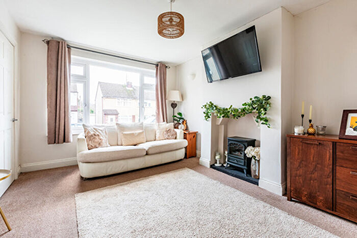 3 Bedroom Semi Detached House For Sale In Fairlyn Drive, Bristol, Gloucestershire, BS15