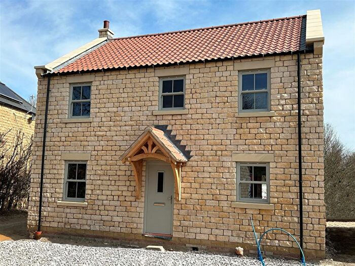 4 Bedroom Detached House For Sale In Acre Close, Seamer, Scarborough, YO12