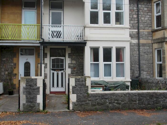 2 Bedroom Flat To Rent In Malvern Road, Weston-Super-Mare, BS23