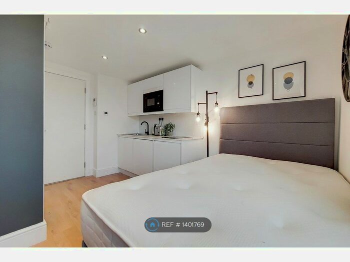 Studio To Rent In Gloucester Place, London, NW1