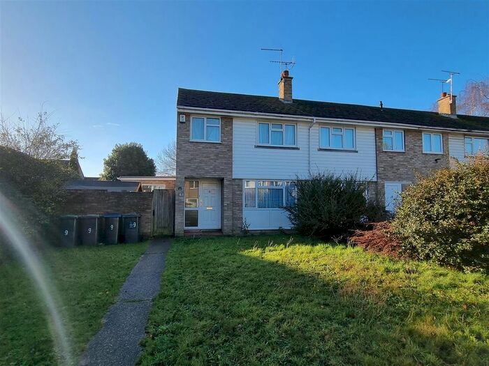 3 Bedroom Semi-Detached House To Rent In Bramshaw Road, Canterbury, CT2