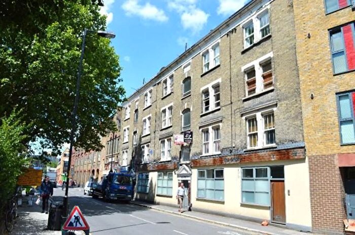 1 Bedroom Flat To Rent In Webber Street, Southwark, SE1