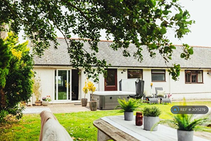 3 Bedroom Bungalow To Rent In Birchwood Cottage, Anglesey, LL65
