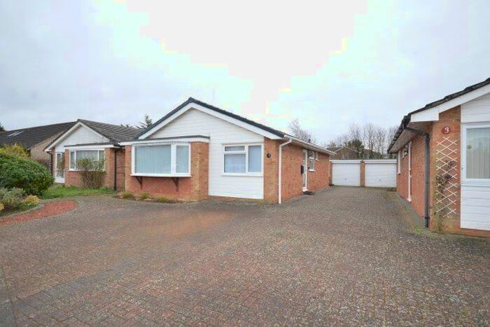 2 Bedroom Bungalow To Rent In Cranleigh Close, Cambridge, CB2