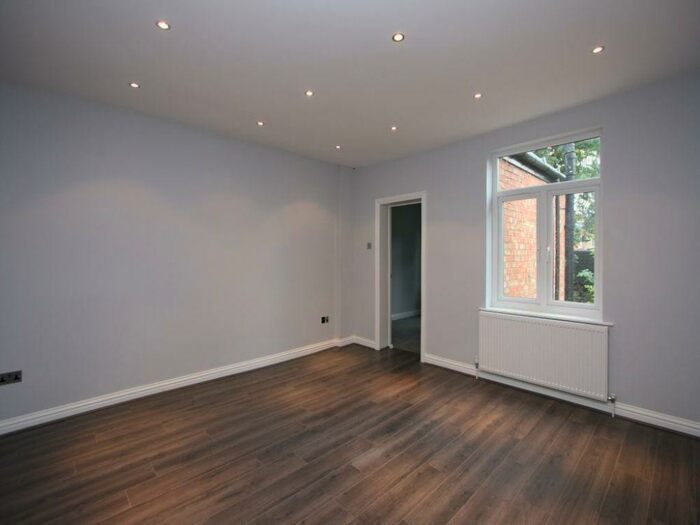 1 Bedroom Flat To Rent In Princes Avenue, Muswell Hill, N10