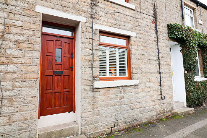 2 Bedroom Terraced House For Sale In Bankbottom, Hadfield, Glossop, SK13