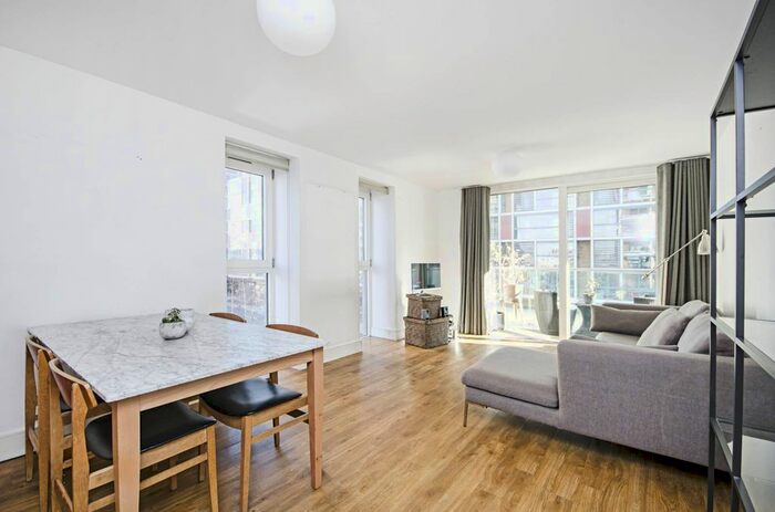 2 Bedroom Flat To Rent In Dalston Square, Dalston, London, E8