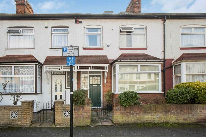 5 Bedroom Terraced House To Rent In St. John's Road, Walthamstow, London, E17