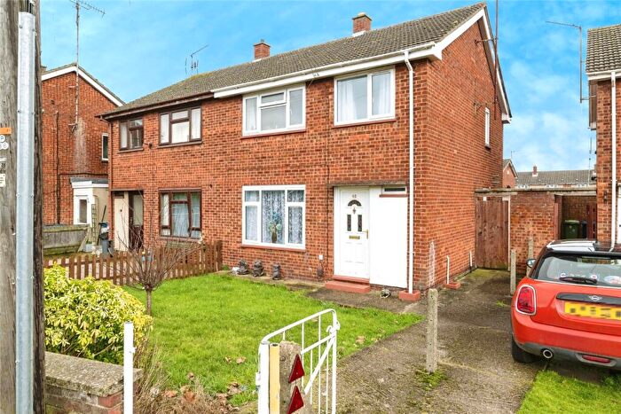 3 Bedroom Semi Detached House For Sale In Kirkgate Street, Wisbech, Cambridgeshire, PE13