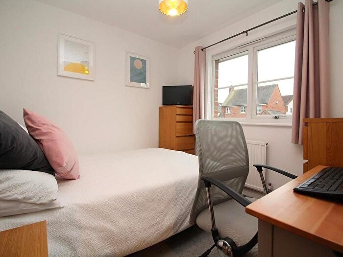 3 Bedroom Terraced House For Sale In Stanley Rise, Springfield, Chelmsford, CM2