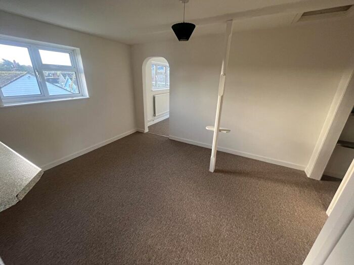 2 Bedroom Detached Bungalow To Rent In The Causeway, Tisbury, Salisbury, SP3