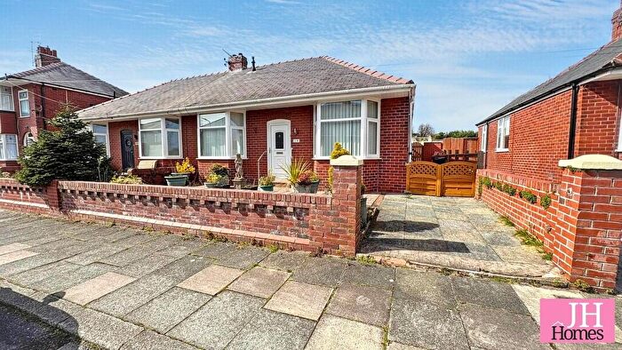 2 Bedroom Semi-Detached Bungalow For Sale In Litchmead Grove, Barrow, Cumbria, LA13