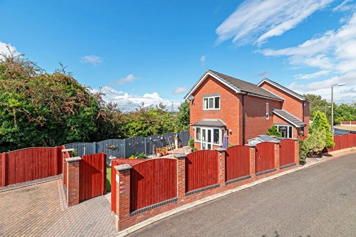 3 Bedroom Detached House For Sale In Rodgers Close, Frodsham, WA6