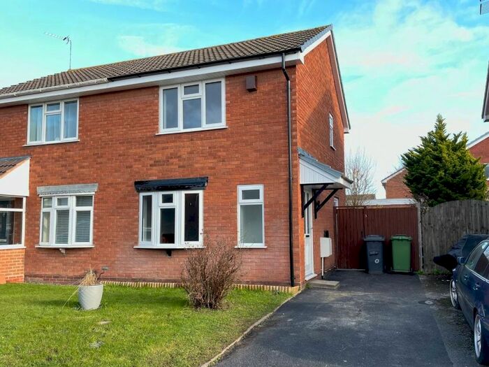 2 Bedroom Semi-Detached House To Rent In Penderell Close, Featherstone, Wolverhampton, WV10