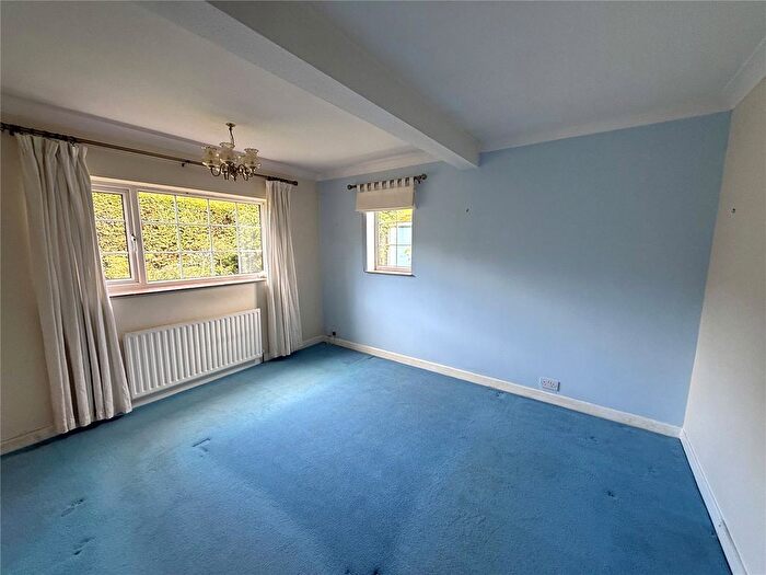 2 Bedroom Bungalow For Sale In Chelford Road, Knutsford, Cheshire, WA16