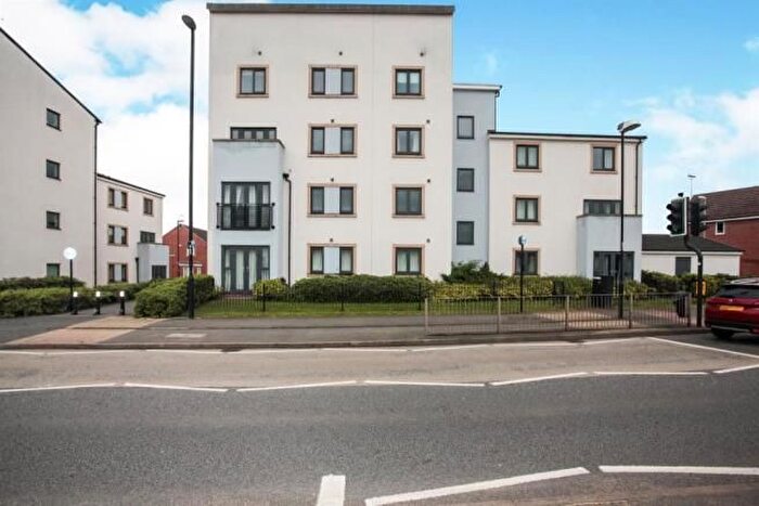 2 Bedroom Flat To Rent In Border Court, Coventry, CV3