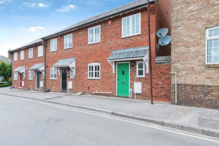3 Bedroom Semi-Detached House For Sale In Provost Street, Fordingbridge, SP6