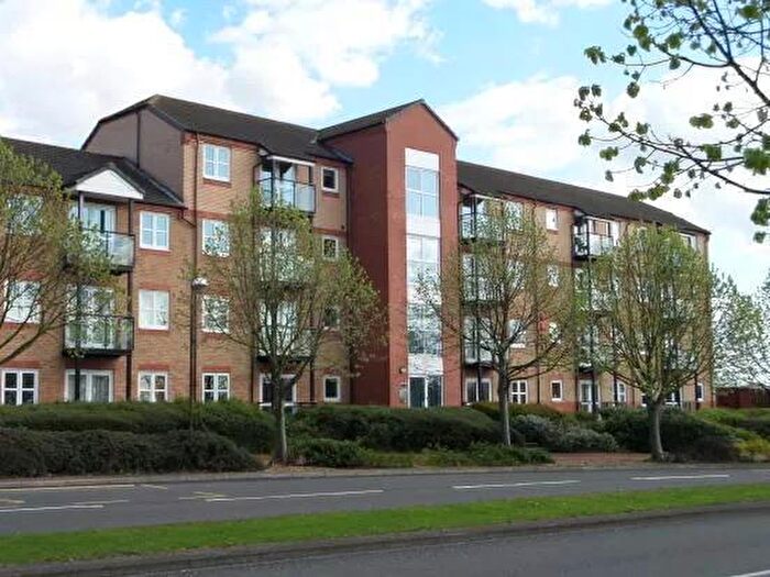 2 Bedroom Apartment To Rent In Lakeside Boulevard, Bessacarr, Doncaster, Yorkshire, DN4
