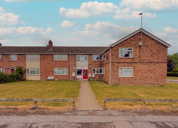 2 Bedroom Flat For Sale In Duck Lane, St Neots, PE19