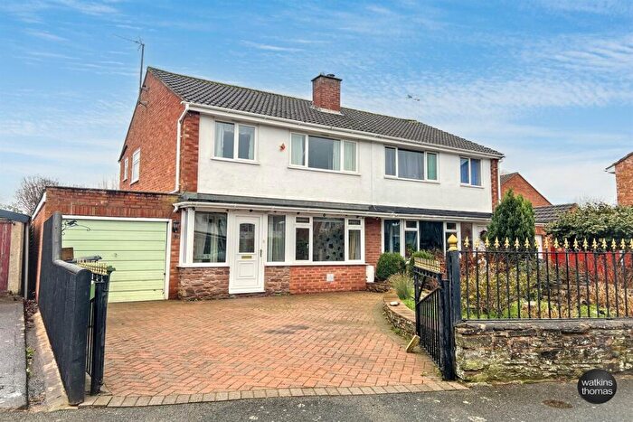 3 Bedroom Semi-Detached House For Sale In Glebe Close, Credenhill, Hereford, HR4