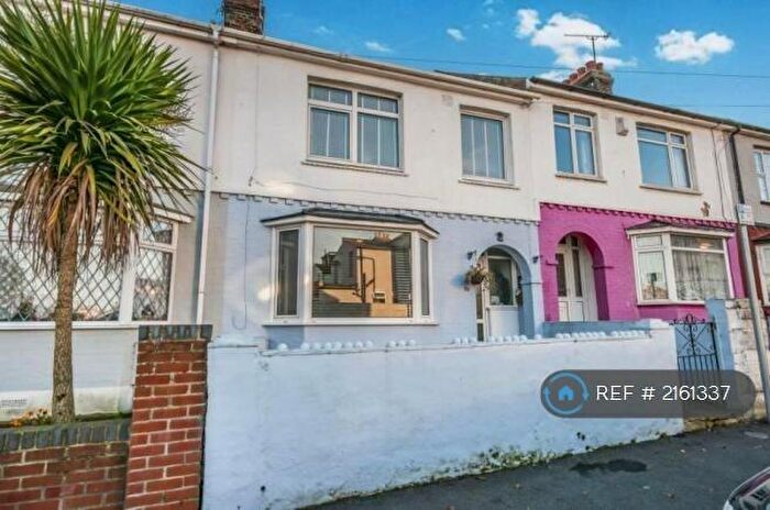 3 Bedroom Terraced House To Rent In Selbourne Road, Gillingham, ME7