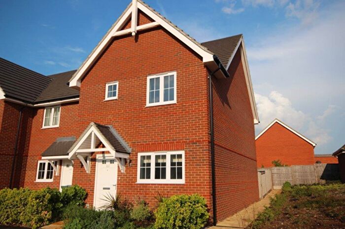 3 Bedroom House To Rent In Keymer Avenue, Peacehaven, BN10