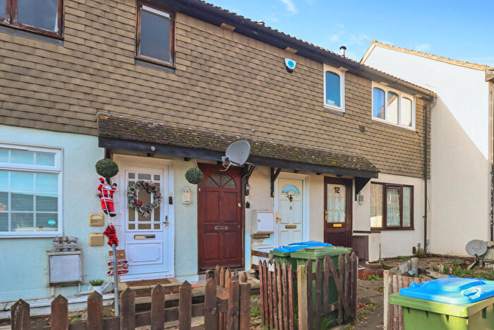 1 Bedroom Maisonette To Rent In Hampstead Close, Thamesmead, SE28