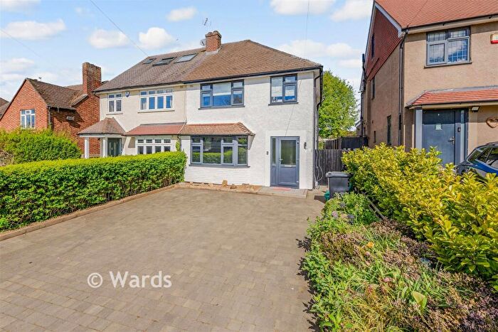 3 Bedroom Semi-Detached House For Sale In Eynsford Road, Farningham, Dartford, Kent, DA4