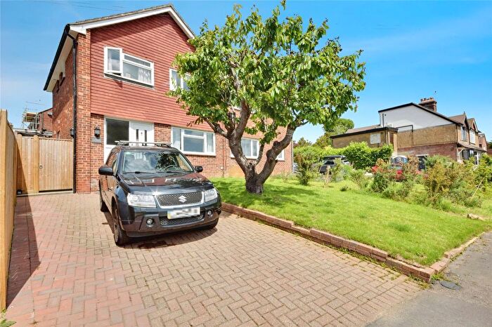 3 Bedroom Semi-Detached House For Sale In Windsor Road, Crowborough, East Sussex, TN6