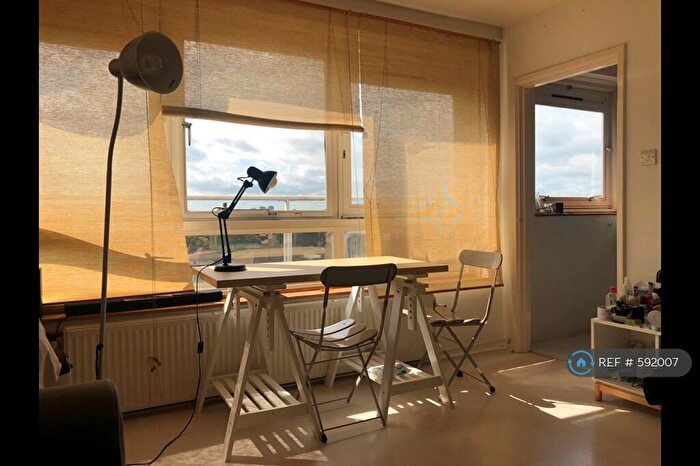 1 Bedroom Flat To Rent In Kinefold House, London, N7