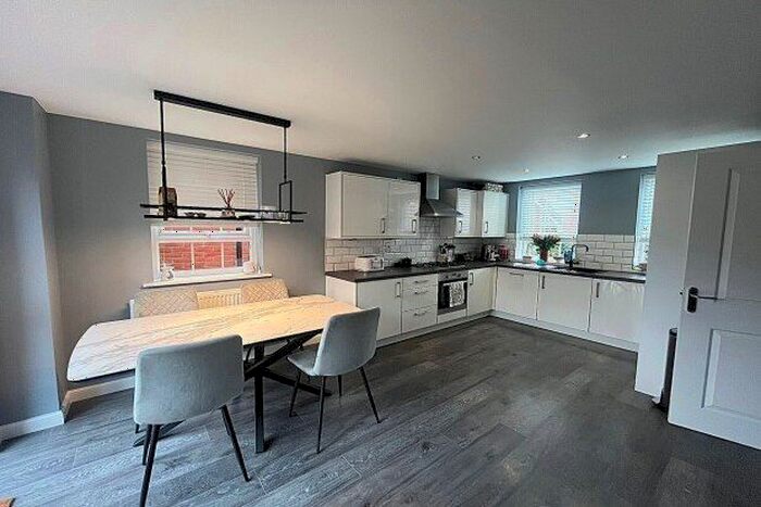 3 Bedroom Detached House To Rent In Hungerford Close, Ashby-De-La-Zouch, LE65