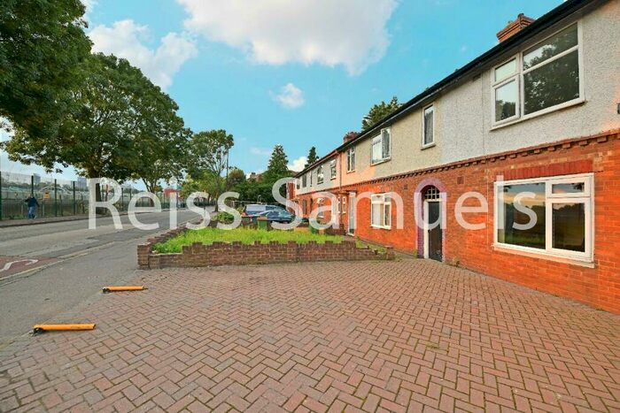 4 Bedroom Terraced House To Rent In Manor Road, London, E15