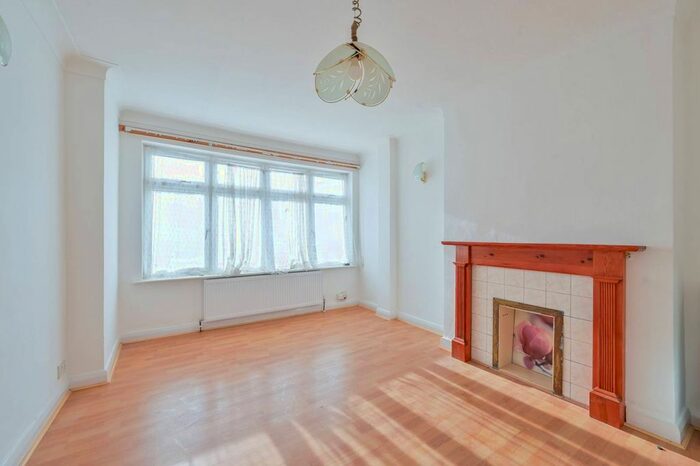 3 Bedroom Terraced House To Rent In ., Thornton Heath, CR7