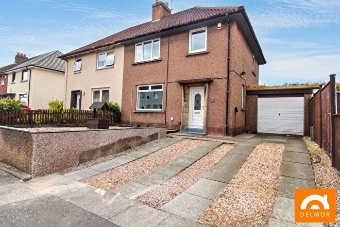 3 Bedroom Semi-Detached Villa For Sale In Lawrence Drive, Leven, KY8