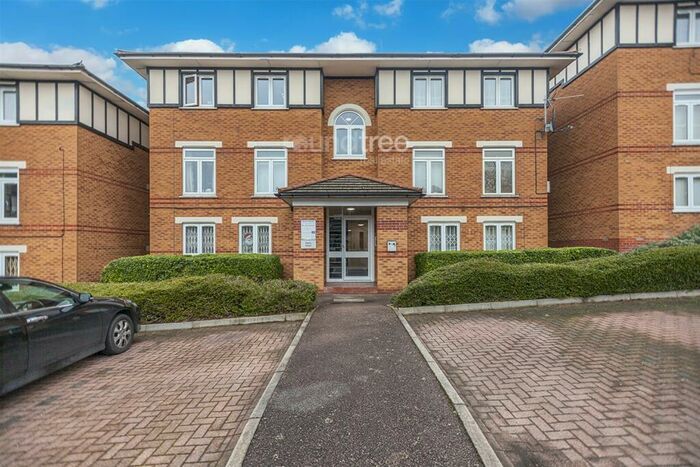 1 Bedroom Flat To Rent In Wenlock Gardens, Hendon, NW4