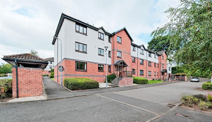 3 Bedroom Flat For Sale In Avonbridge Drive, Hamilton, ML3